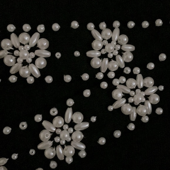 Cable & Gauge Gorgeous Dressy Cardigan has Pearly beads deco, front hook closure - Picture 6 of 9